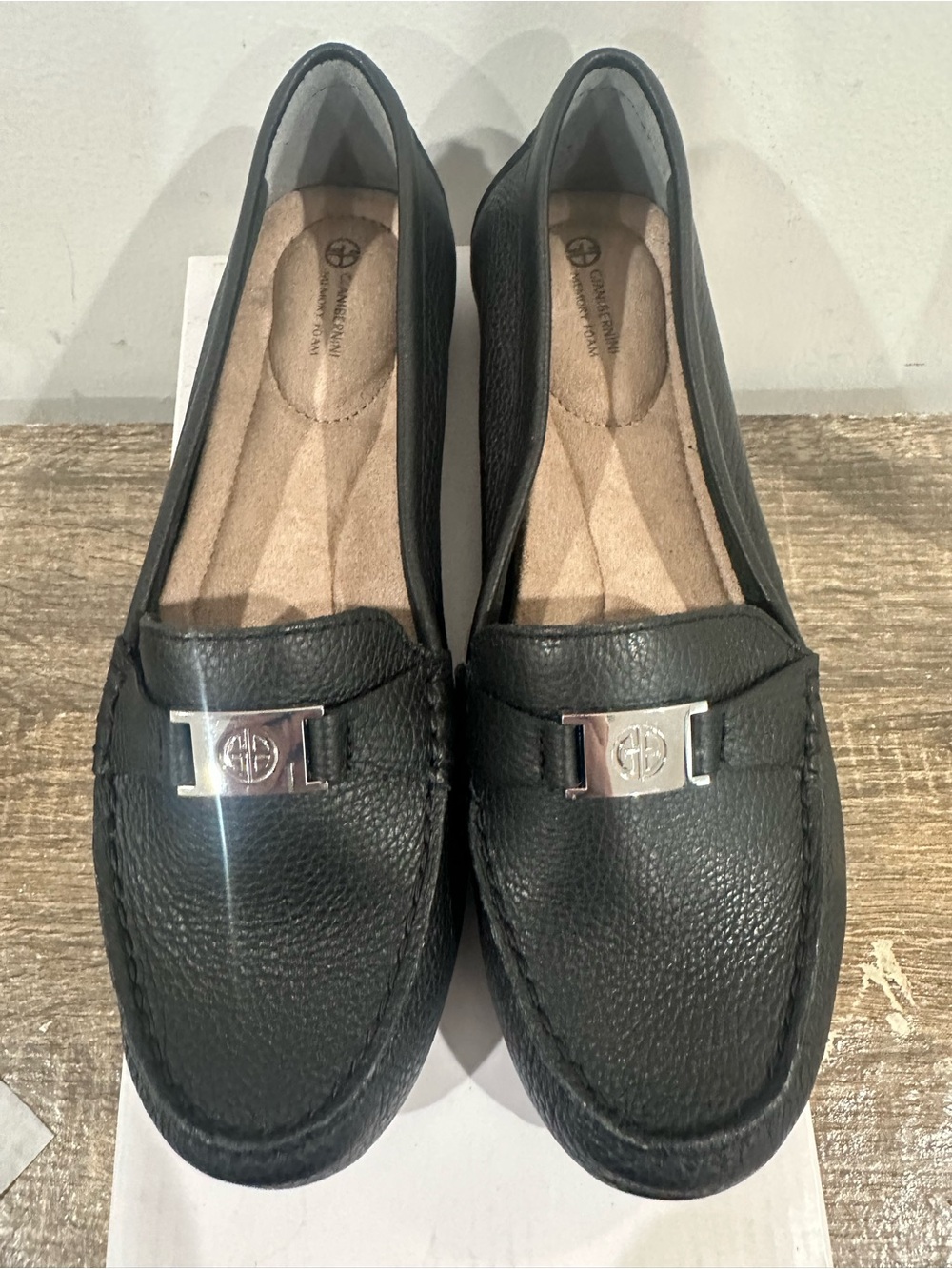 Giani Bernini Black Leather Loafers with Silver Metal Accent